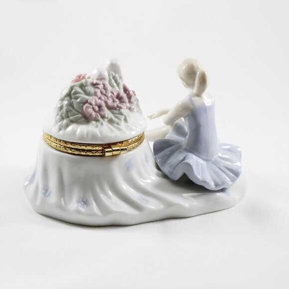 Ballerina Jewelry/Keepsake Box Figurine - Picture 3 of 6
